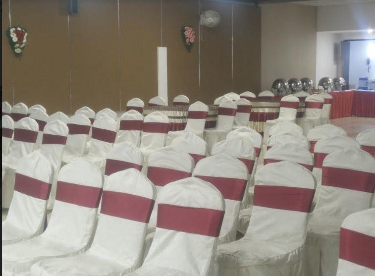 Hotel Patiala House Ahmednagar Exteriör bild